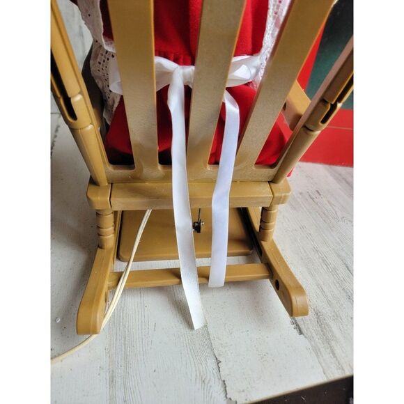 Vintage Santa's best knitting rocking chair Mrs Claus xmas animated decor - Picture 11 of 15
